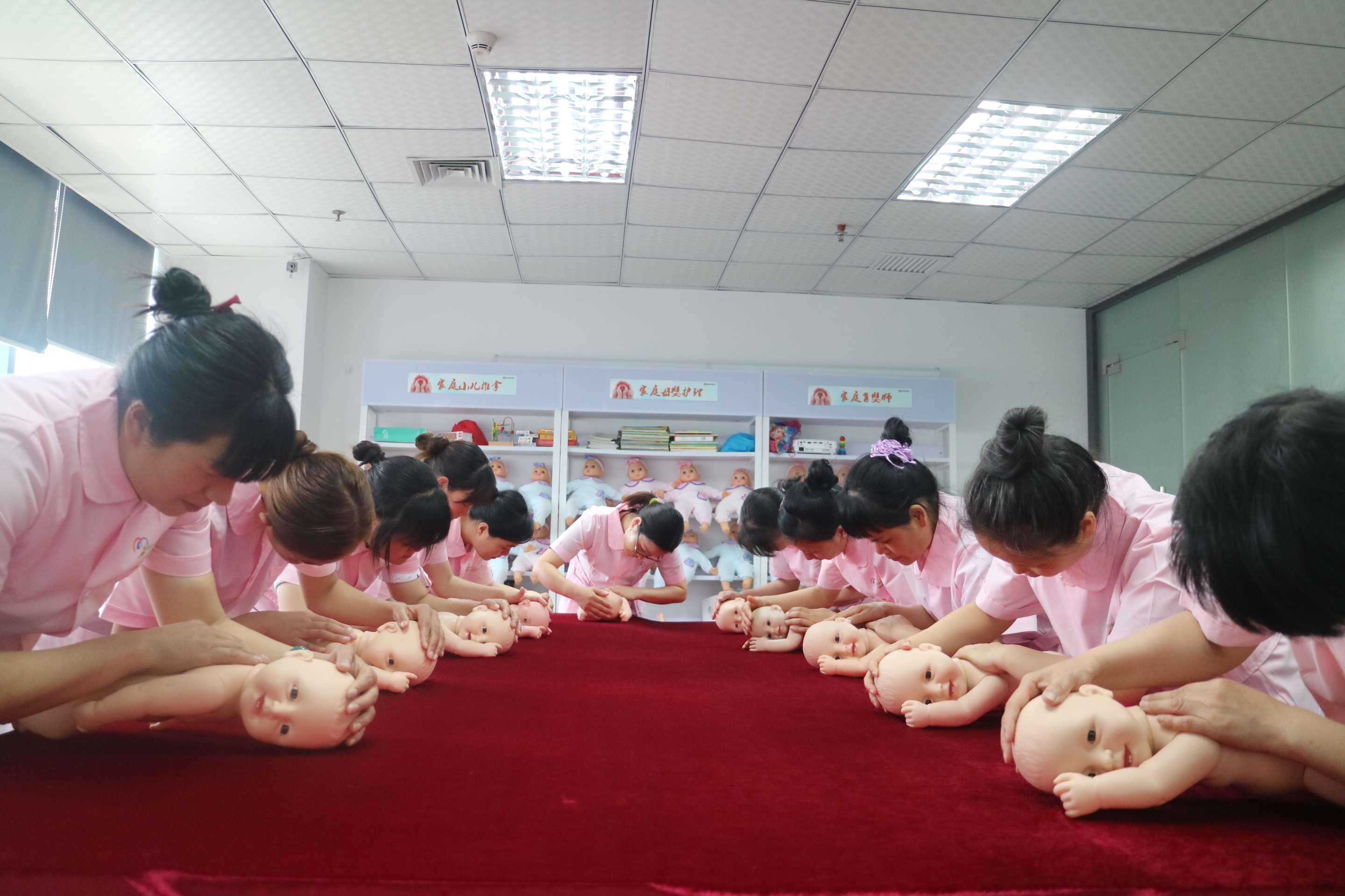孫景濤：家政企業(yè)已從“單兵作戰(zhàn)”進(jìn)入“跑馬圈地”發(fā)展階段