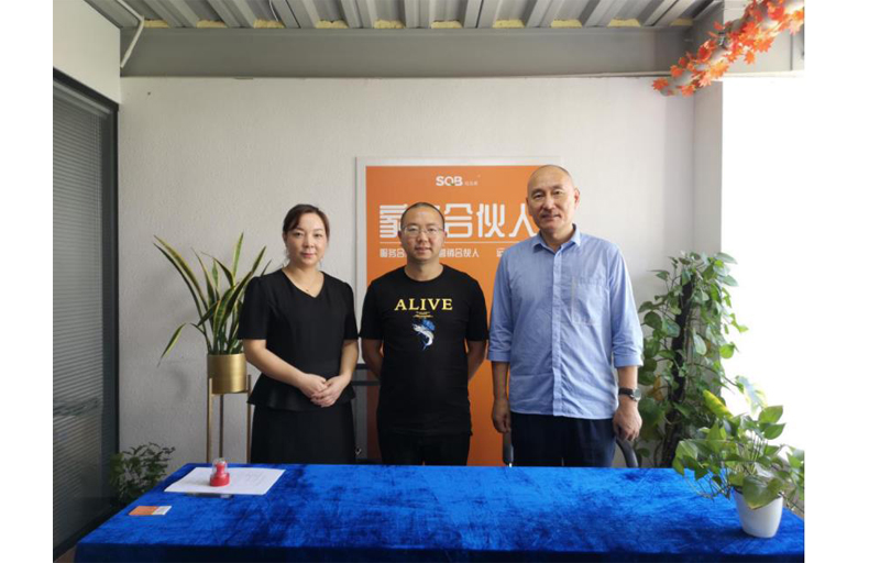 家政公司加盟費用高嗎?加盟公司的正規(guī)性如何確定?