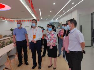 市政協(xié)副主席蒞臨指導(dǎo)社區(qū)邦家政桂園街道基層服務(wù)示范站工作事宜， 精準(zhǔn)對接暖人心