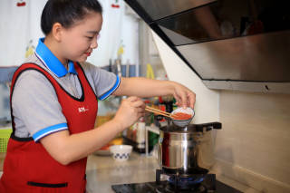 早教師與育嬰師有什么區(qū)別？家庭早教師培訓(xùn)要多久時間？