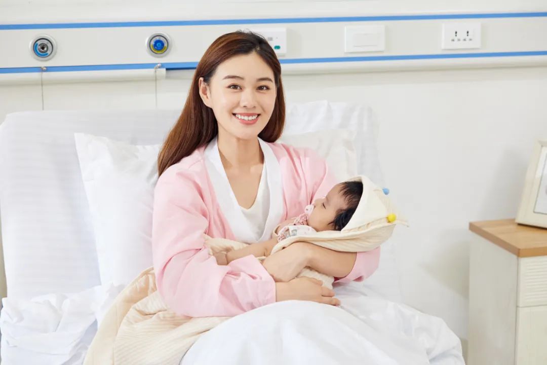 哺乳期寶媽奶水不夠吃怎么辦？育嬰師教你5招成功追奶！